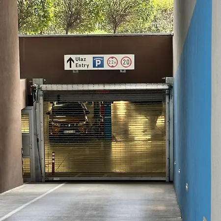 Dom Boutique Park View